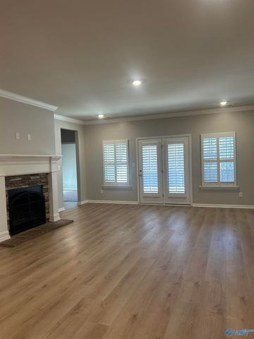 6525 Moon Crest Lane, Huntsville, AL 35806