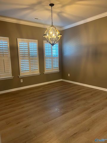 6525 Moon Crest Lane, Huntsville, AL 35806