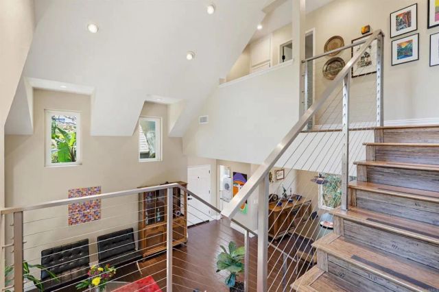 2756 Southampton, Carlsbad, CA 92010
