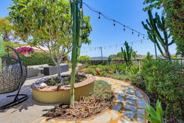 2756 Southampton, Carlsbad, CA 92010