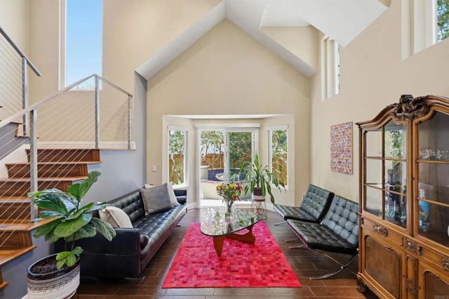 2756 Southampton, Carlsbad, CA 92010