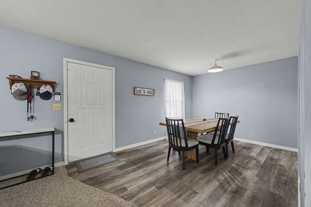 112 Amber Street, Cassville, MO 65625