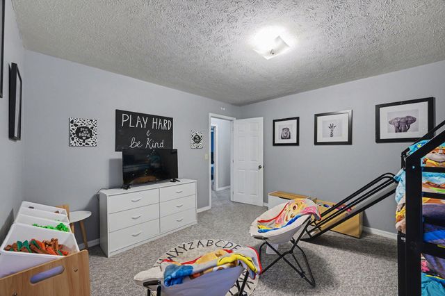 112 Amber Street, Cassville, MO 65625