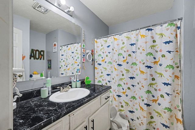 112 Amber Street, Cassville, MO 65625