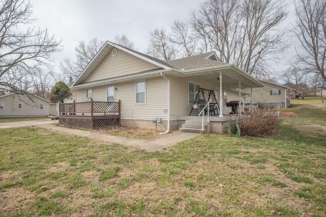 112 Amber Street, Cassville, MO 65625