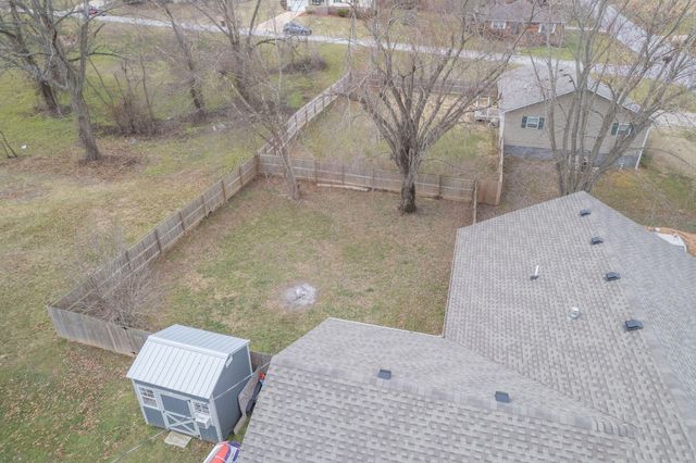 112 Amber Street, Cassville, MO 65625