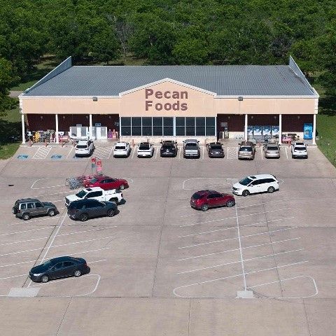 3140 E Landings S, Granbury, TX 76049