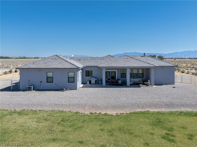 80 Sloan Street, Pahrump, NV 89060