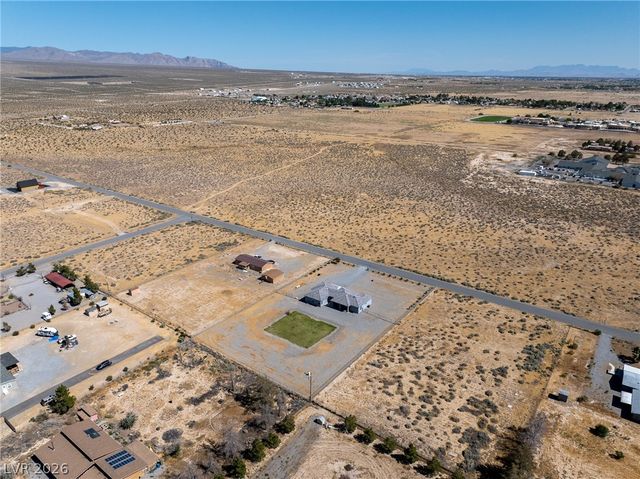80 Sloan Street, Pahrump, NV 89060