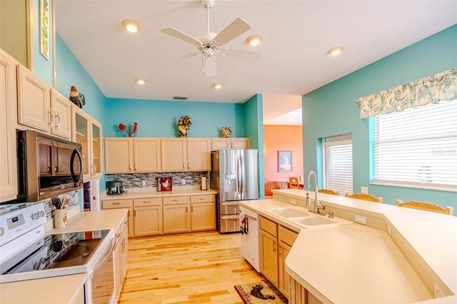 12480 S FERN POINT, Floral City, FL 34436