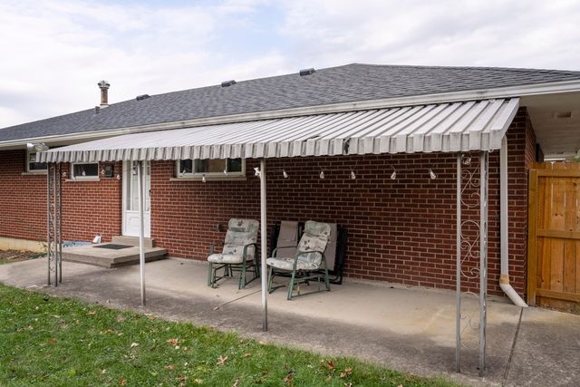 405 Silverlake Avenue, Erlanger, KY 41018