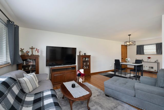 405 Silverlake Avenue, Erlanger, KY 41018