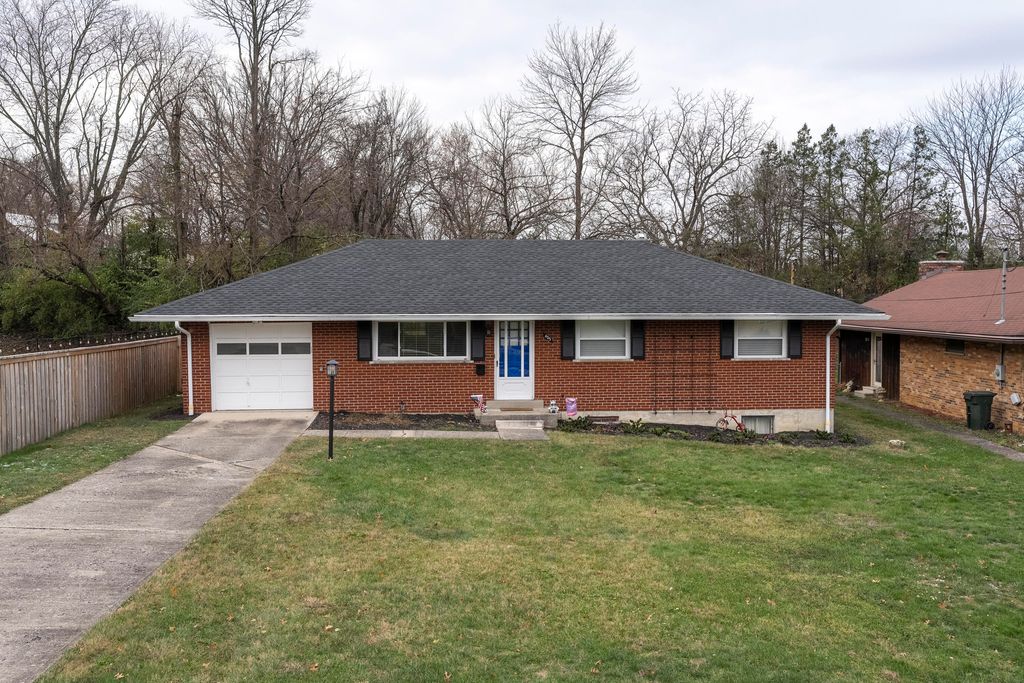 405 Silverlake Avenue, Erlanger, KY 41018