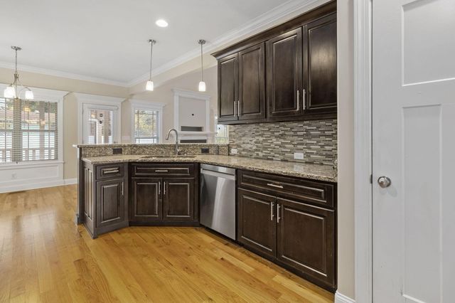 8238 Knotting Wood Way, Chattanooga, TN 37421