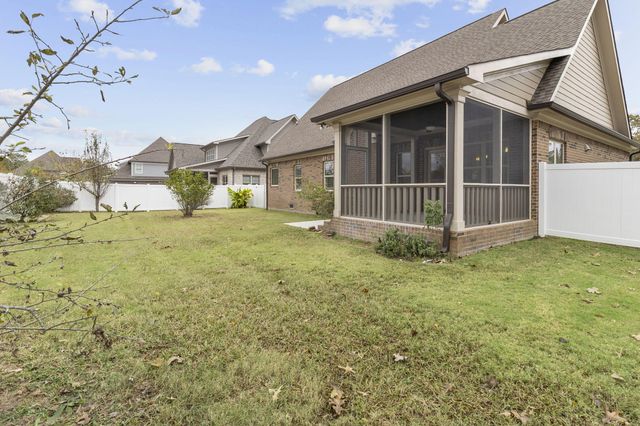 8238 Knotting Wood Way, Chattanooga, TN 37421