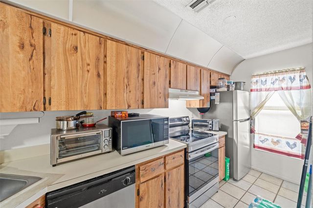 7110 BARCLAY AVENUE B, Spring Hill, FL 34609