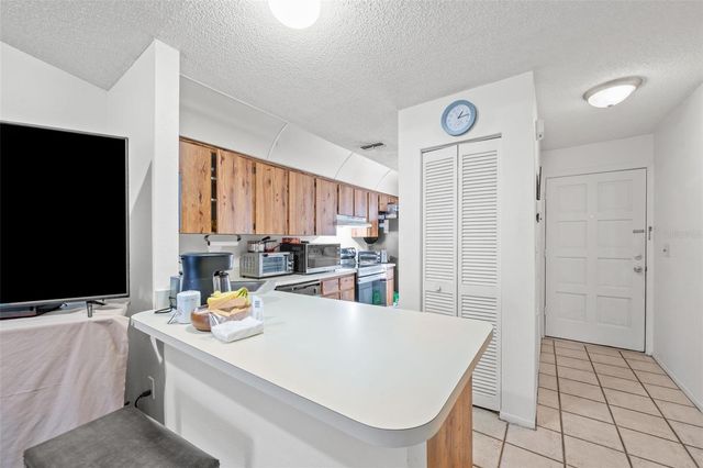 7110 BARCLAY AVENUE B, Spring Hill, FL 34609