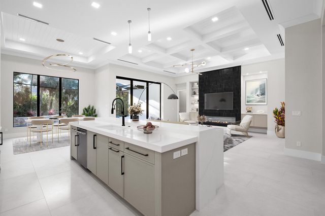 9193 Seaglass Court, Vero Beach, FL 32963