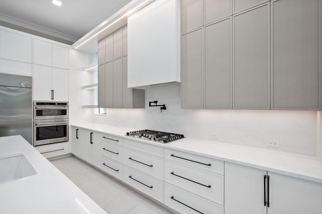 9193 Seaglass Court, Vero Beach, FL 32963