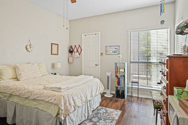9601 Forest Lane 412, Dallas, TX 75243