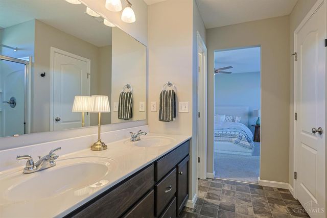 4825 Paddock Crossing, Batavia Twp, OH 45103