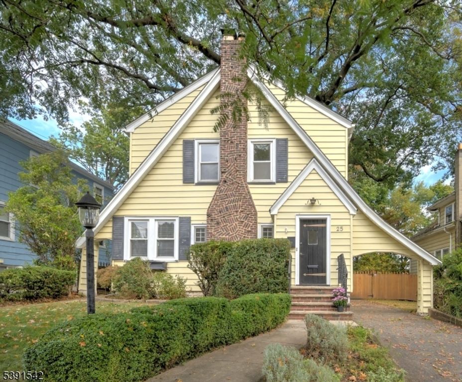 25 Sunset Avenue, Bloomfield Twp., NJ 07003