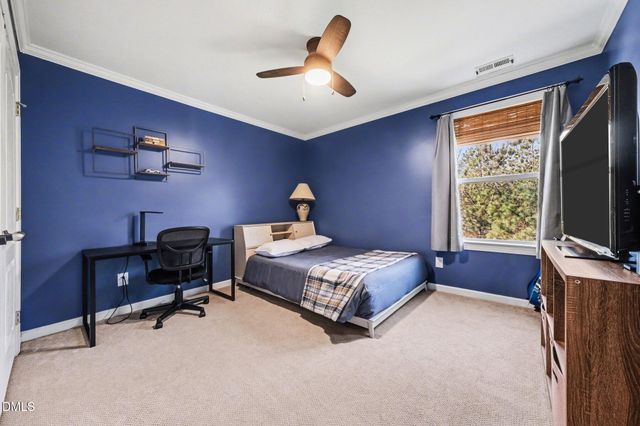 113 W Hatterleigh Avenue, Hillsborough, NC 27278