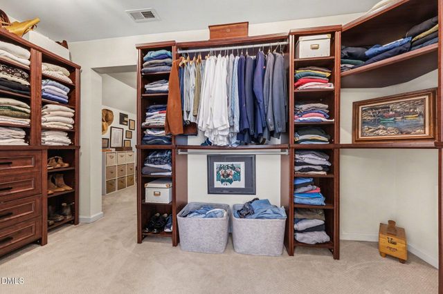 113 W Hatterleigh Avenue, Hillsborough, NC 27278