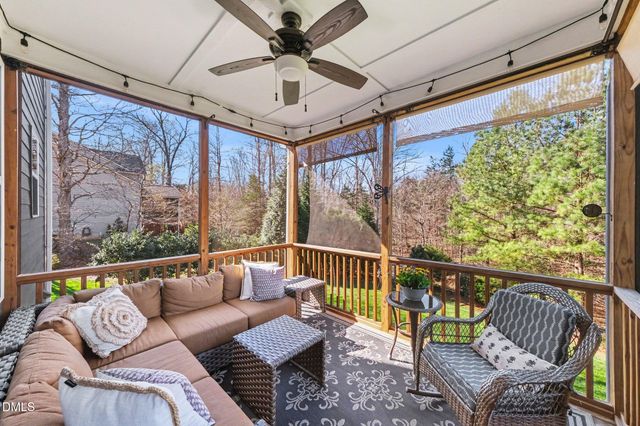 113 W Hatterleigh Avenue, Hillsborough, NC 27278