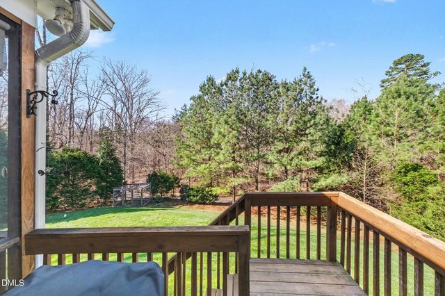 113 W Hatterleigh Avenue, Hillsborough, NC 27278