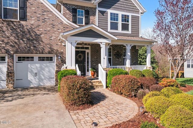 113 W Hatterleigh Avenue, Hillsborough, NC 27278