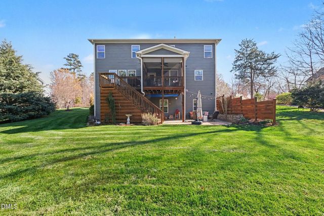 113 W Hatterleigh Avenue, Hillsborough, NC 27278