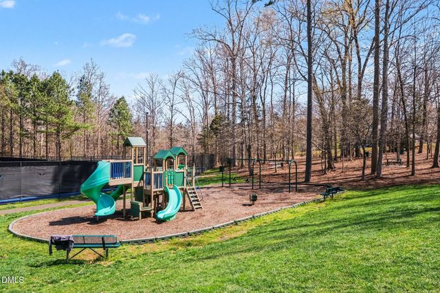 113 W Hatterleigh Avenue, Hillsborough, NC 27278