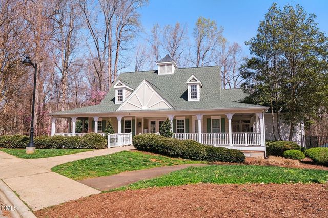 113 W Hatterleigh Avenue, Hillsborough, NC 27278