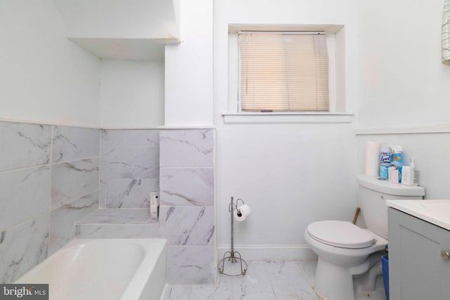 3214 W DIAMOND ST, Philadelphia, PA 19121