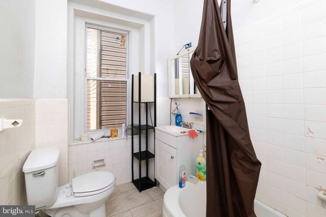 3214 W DIAMOND ST, Philadelphia, PA 19121