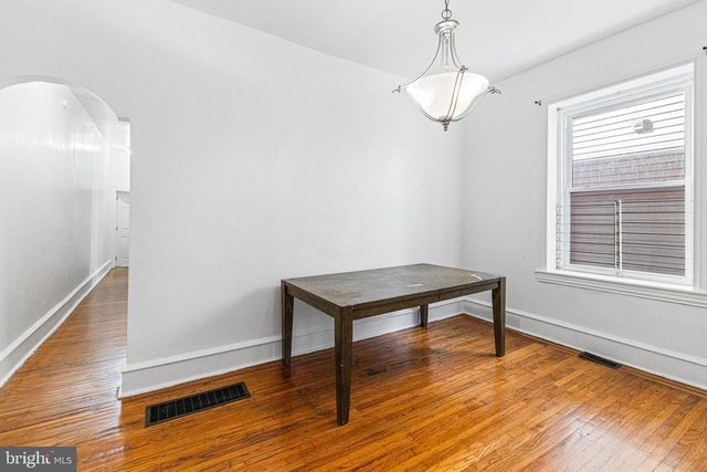 3214 W DIAMOND ST, Philadelphia, PA 19121