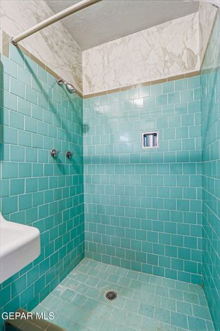 520 CARDON Street, El Paso, TX 79903