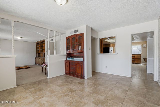 520 CARDON Street, El Paso, TX 79903