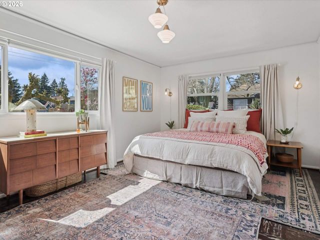 6030 Se 80TH Ave, Portland, OR 97206