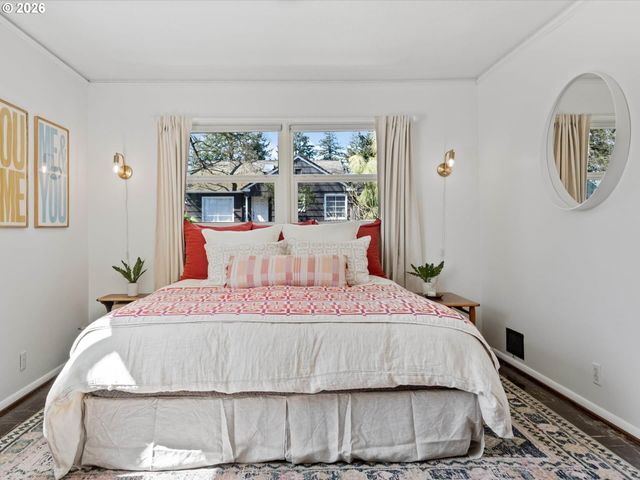 6030 Se 80TH Ave, Portland, OR 97206