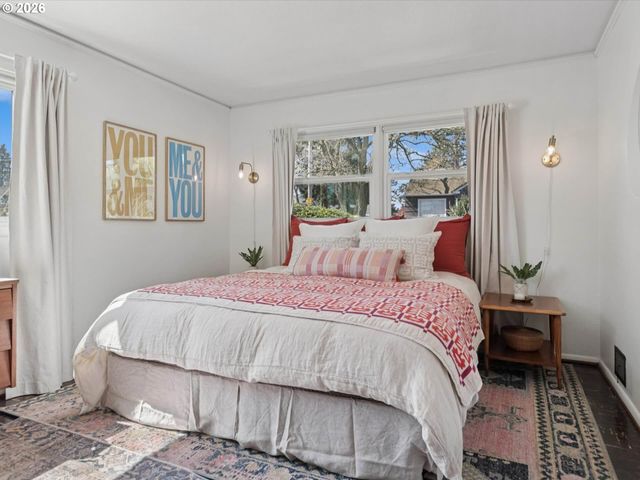 6030 Se 80TH Ave, Portland, OR 97206