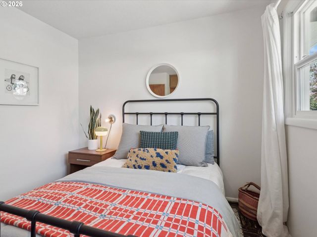 6030 Se 80TH Ave, Portland, OR 97206