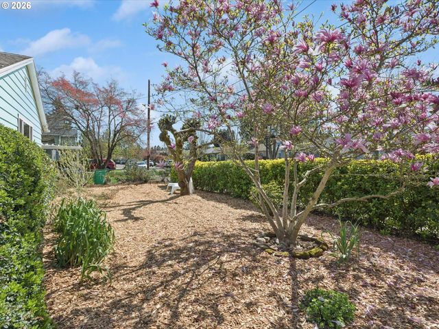 6030 Se 80TH Ave, Portland, OR 97206