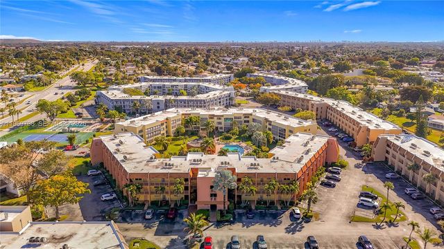 6750 Royal Palm Blvd 209E, Margate, FL 33063