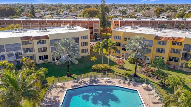 6750 Royal Palm Blvd 209E, Margate, FL 33063