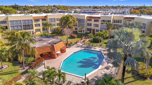 6750 Royal Palm Blvd 209E, Margate, FL 33063