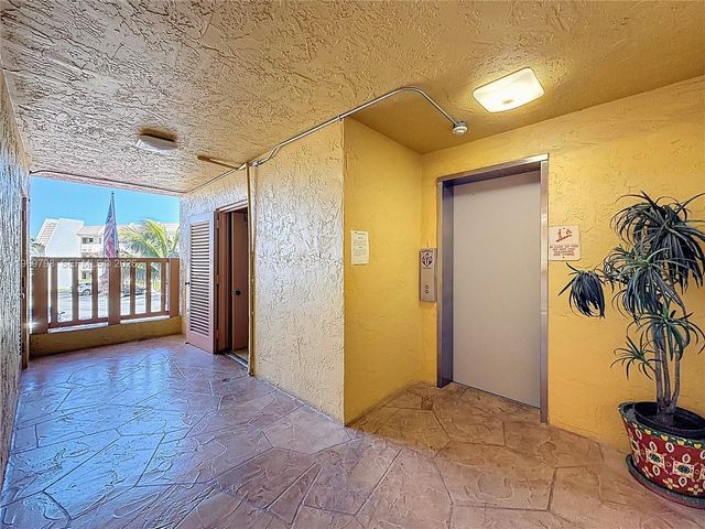 6750 Royal Palm Blvd 209E, Margate, FL 33063