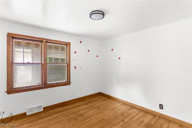 2311 Coronado Avenue, Youngstown, OH 44504
