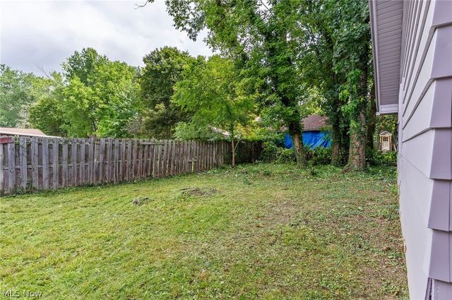 2311 Coronado Avenue, Youngstown, OH 44504